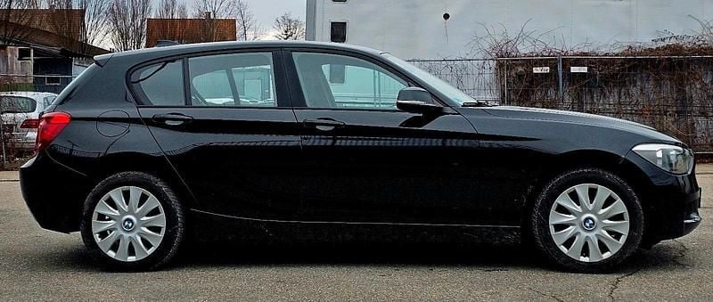 Gebraucht BMW 118 143 PS (105 kW) 2012 Schwarz Kleinwagen