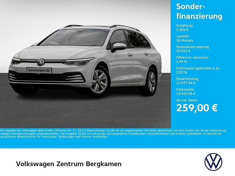 Weiß Gebraucht 2022 VW Golf VIII Life Kombi | 23.247 € (Guter Preis) - Bild 1/4