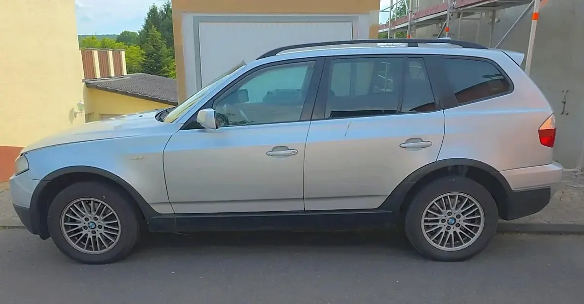 Gebraucht BMW X3 163 PS (119 kW) 2008 Violet SUV