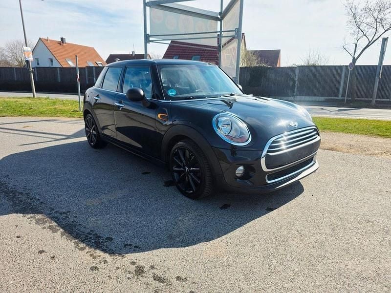Gebraucht Mini ONE 102 PS (75 kW) 2017 Schwarz Kleinwagen