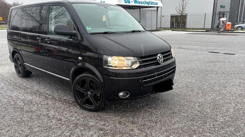 Gebraucht VW Multivan Highline 179 PS (131 kW) 2010 Schwarz Van