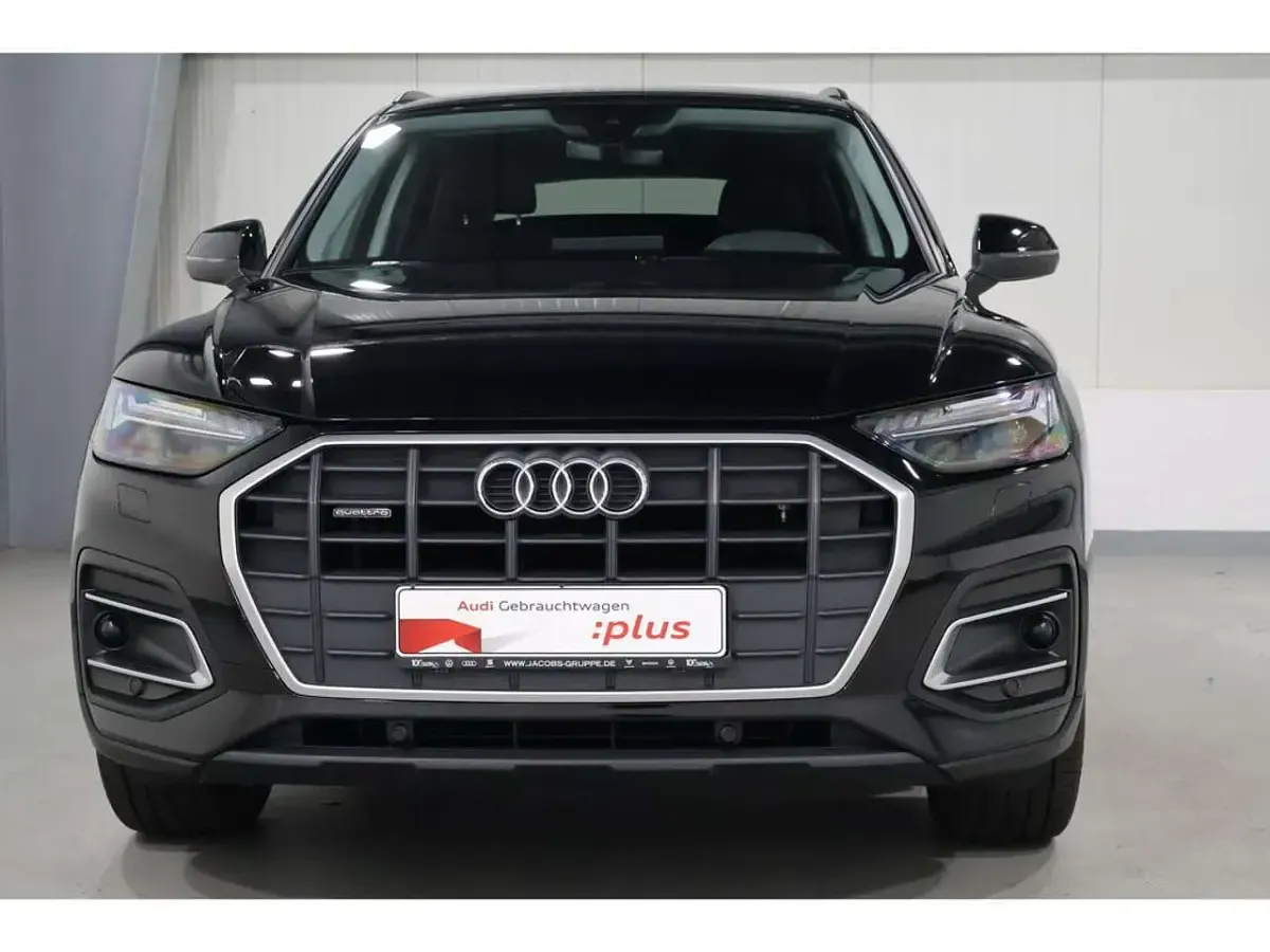 Gebraucht Audi Q5 Premium 204 PS (150 kW) 2025 Brillantschwarz SUV