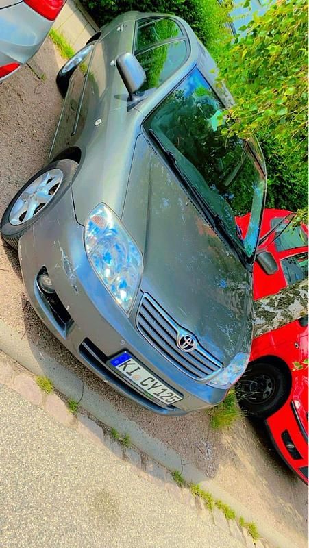 Gebraucht 2005 Toyota Corolla Limousine | 2.750 € (Guter Preis) - Bild 1/4
