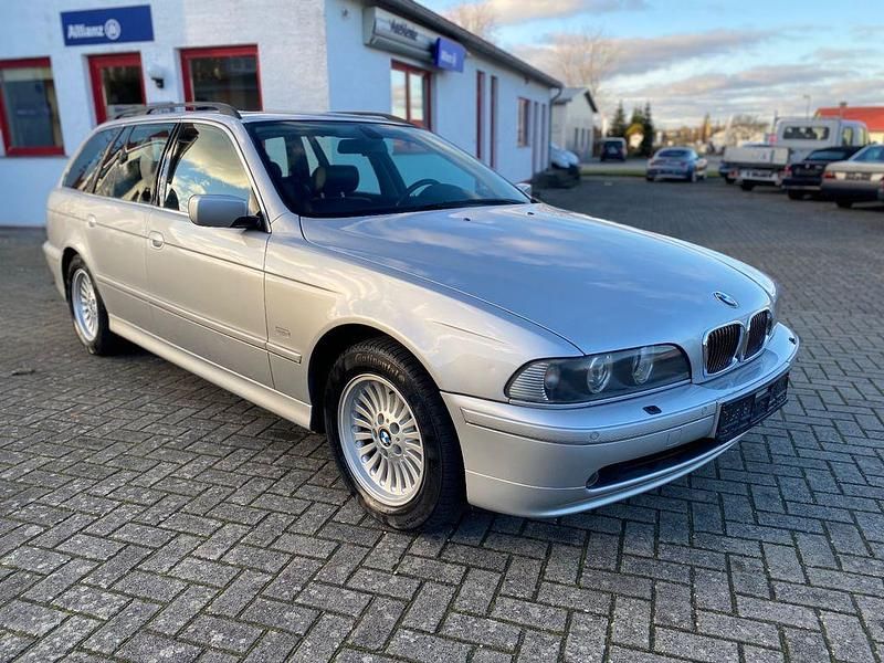 Gebraucht BMW 540 286 PS (210 kW) 2004 Silber Kombi