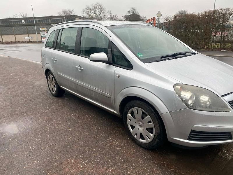 Gebraucht Opel Zafira 140 PS (102 kW) 2006 Silber Van / Kleinbus