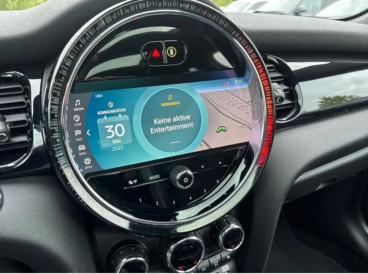 Gebraucht Mini John Cooper Works Sport 136 PS (100 kW) 2022 Schwarz Kleinwagen