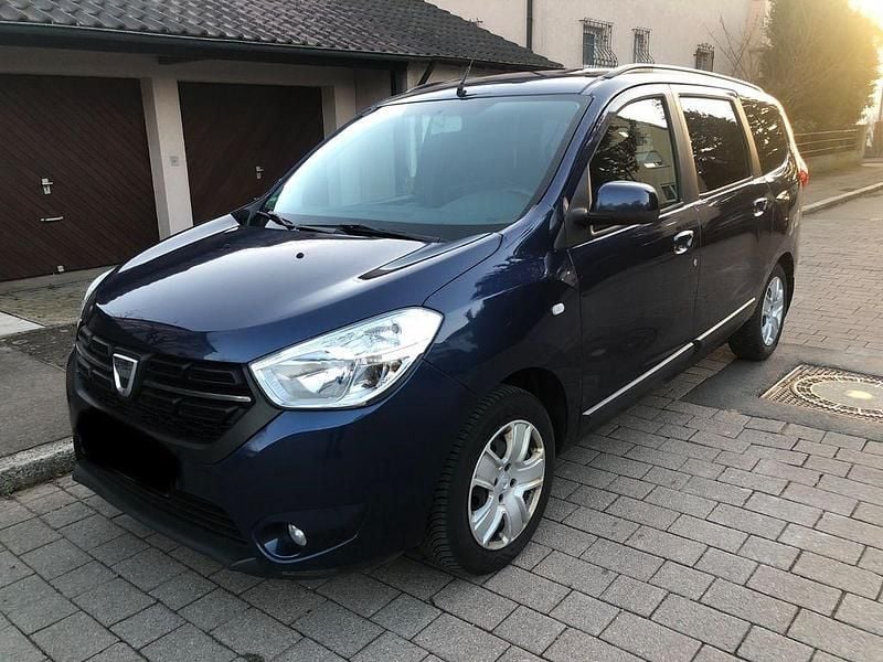 Gebraucht Dacia Lodgy 102 PS (75 kW) 2017 Blau Van / Kleinbus