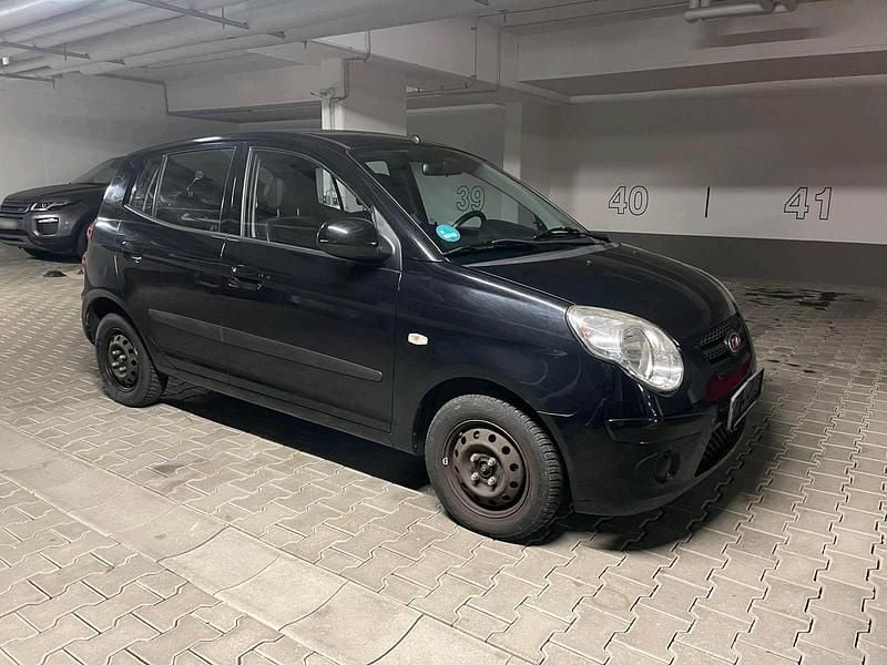 Second-hand Kia Picanto 65 CP (47 kW) 2009 Negru Hatchback