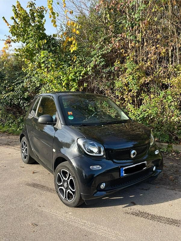 Schwarz Gebraucht 2018 Smart ForTwo Cabrio Cabrio | 9.500 € (Superpreis) - Bild 1/4