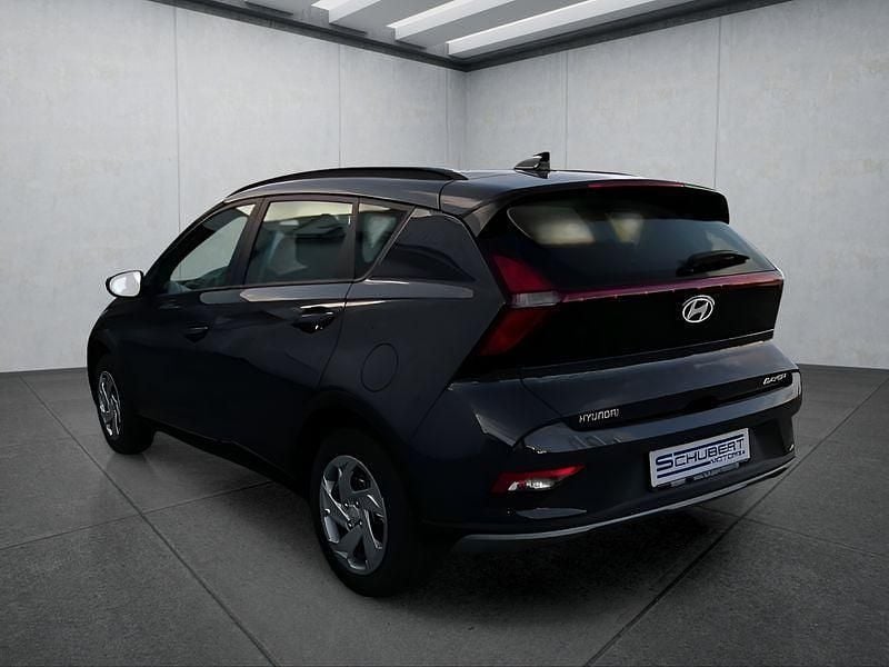 Grau Gebraucht 2025 Hyundai Bayon Select SUV | 20.499 € (Guter Preis) - Bild 1/1