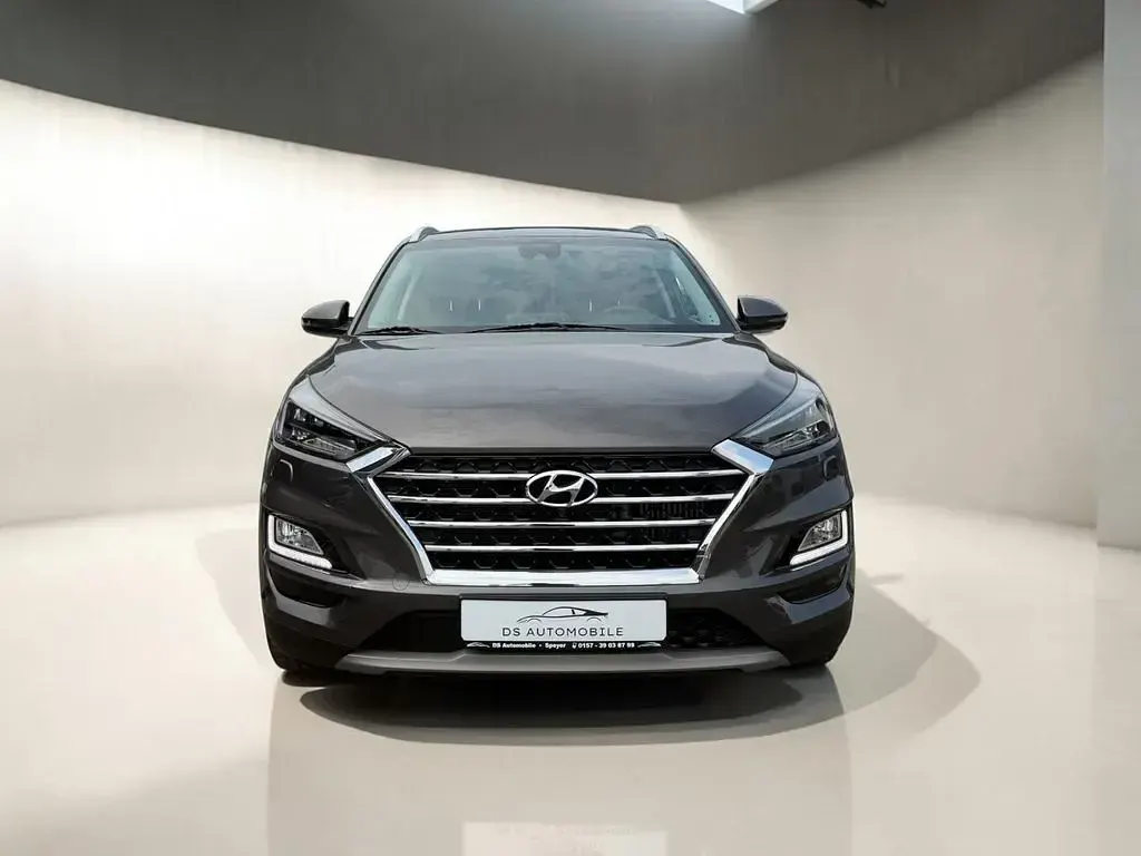 Gebraucht Hyundai Tucson Premium 177 PS (130 kW) 2019 Grau SUV