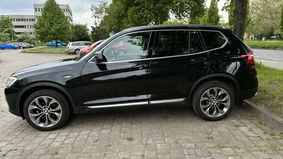 Używany BMW X3 xLine 258 KM (189 kW) 2016 Czarny SUV