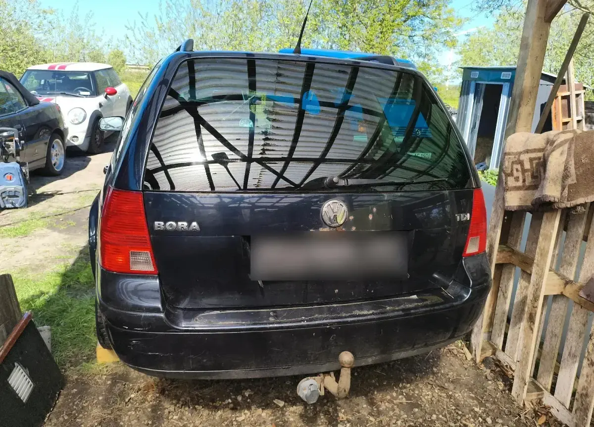 Gebraucht VW Bora 100 PS (73 kW) 2003 Schwarz Kombi