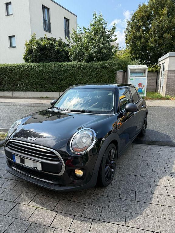 Schwarz Gebraucht 2015 Mini ONE Kleinwagen | 7.000 € (Etwas zu teuer) - Bild 1/4