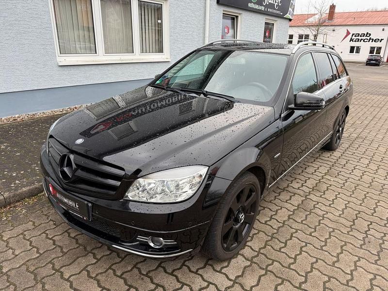 Gebraucht Mercedes C200 136 PS (100 kW) 2011 Schwarz Kombi