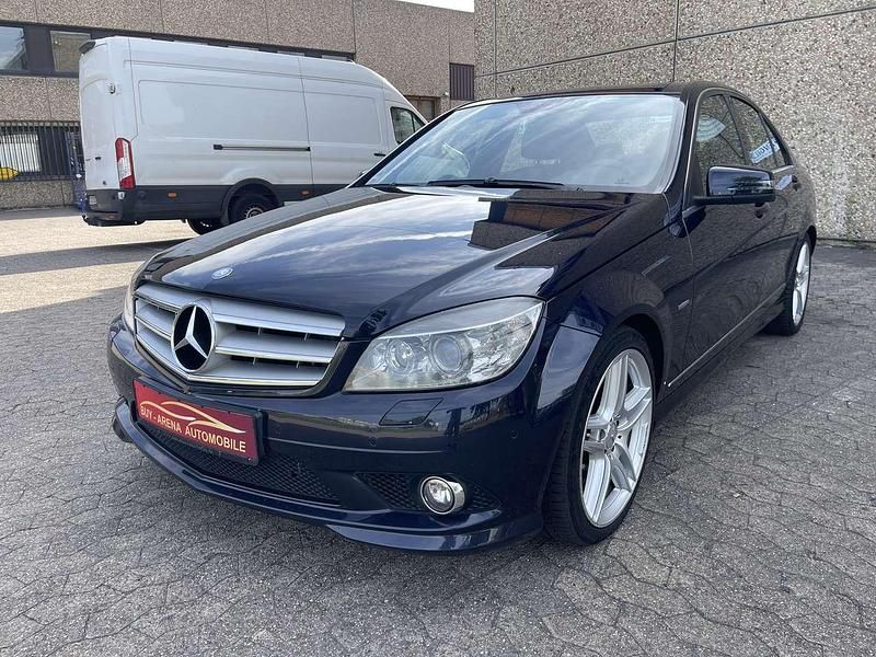 Gebraucht Mercedes C350 Avantgarde 272 PS (200 kW) 2008 Tansanitblau Limousine
