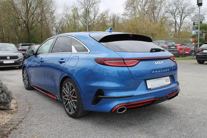Gebraucht Kia ProCeed GT GT 204 PS (150 kW) 2022 Blau Kleinwagen