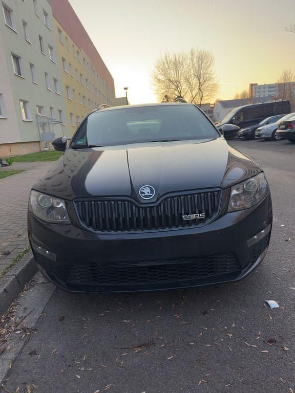 Gebraucht Skoda Octavia RS 184 PS (135 kW) 2015 Kleinwagen