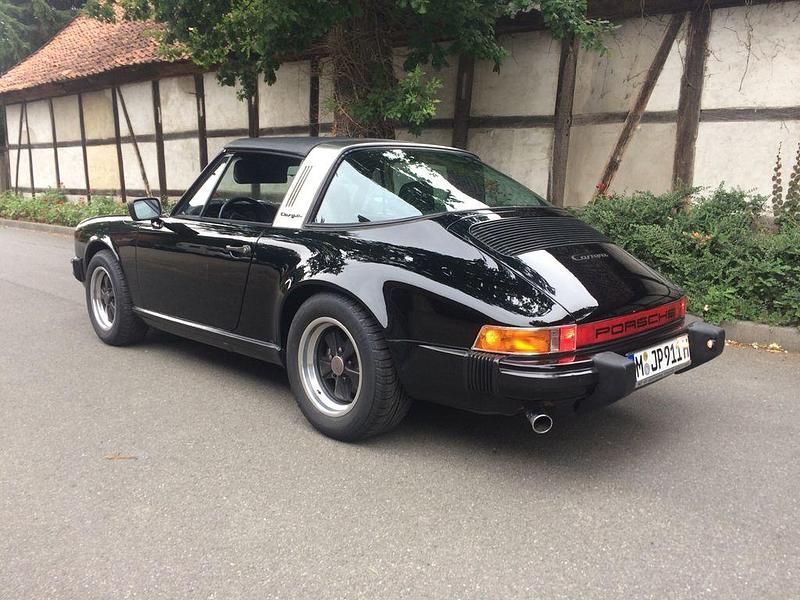 Gebraucht Porsche 911 207 PS (152 kW) 1984 Schwarz Cabrio