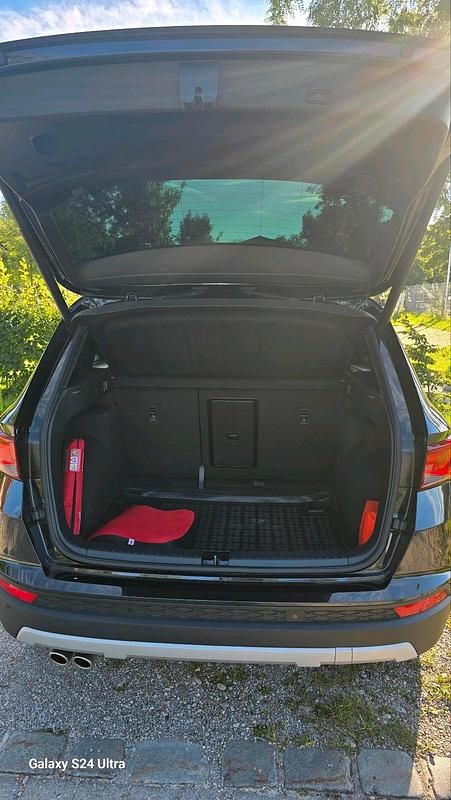 Schwarz Gebraucht 2020 Seat Ateca SUV | 25.000 € (Fairer Preis) - Bild 1/4