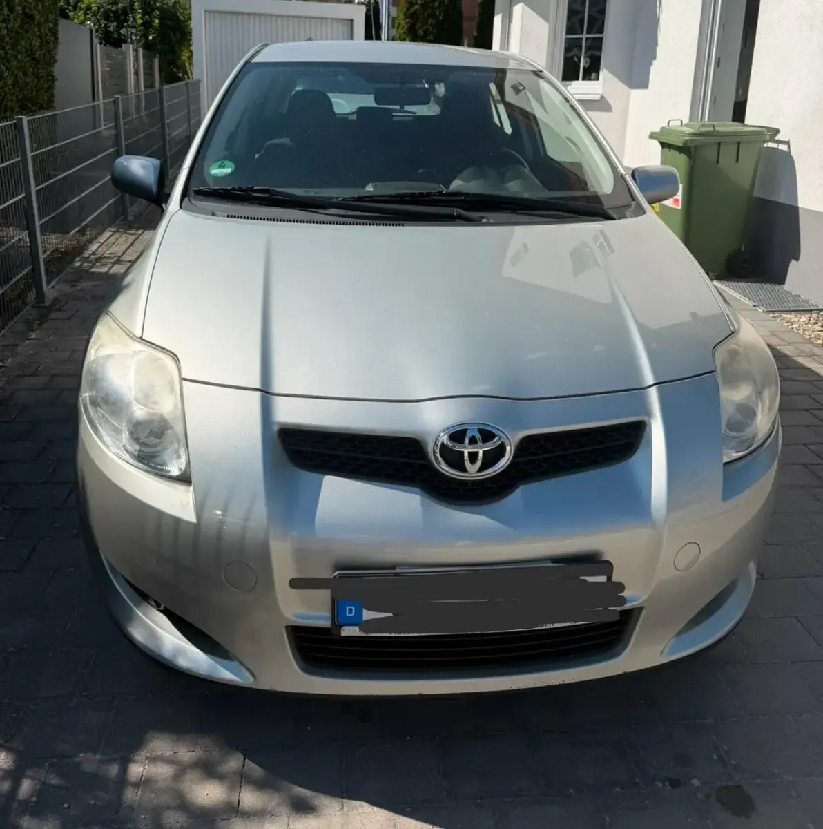 Gebraucht Toyota Auris 126 PS (92 kW) 2007 Silber Kleinwagen