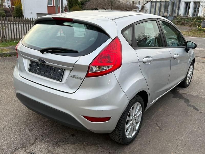 Gebraucht Ford Fiesta Trend 82 PS (60 kW) 2009 Other Kleinwagen