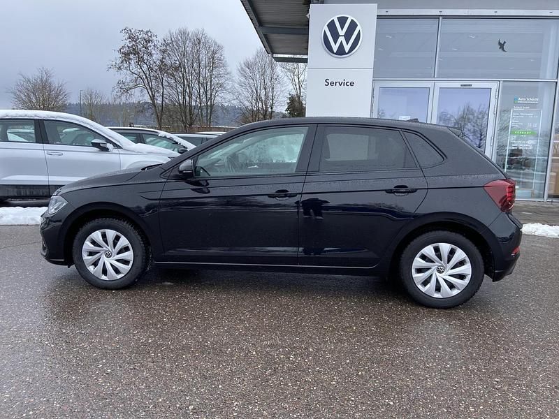 Gebraucht VW Polo Active 95 PS (69 kW) 2022 Schwarz Kleinwagen