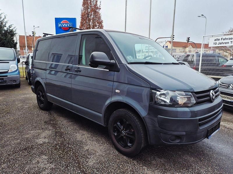 Gebraucht VW Transporter 114 PS (83 kW) 2013 Grau Van