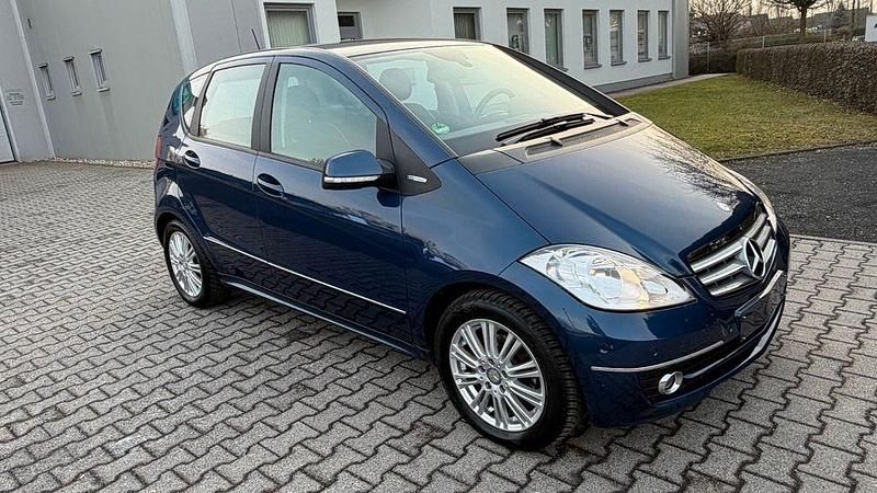 Gebraucht Mercedes A150 Elegance 95 PS (69 kW) 2008 Grau Van / Kleinbus