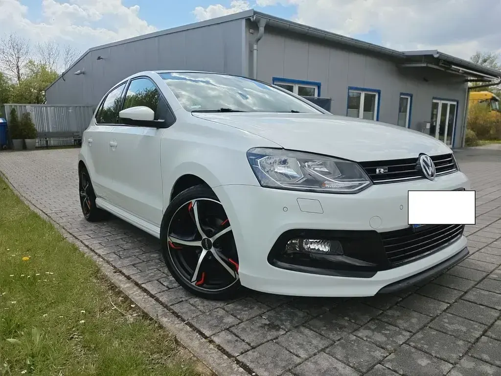 Gebraucht VW Polo Sound 90 PS (66 kW) 2017 Weiß Limousine