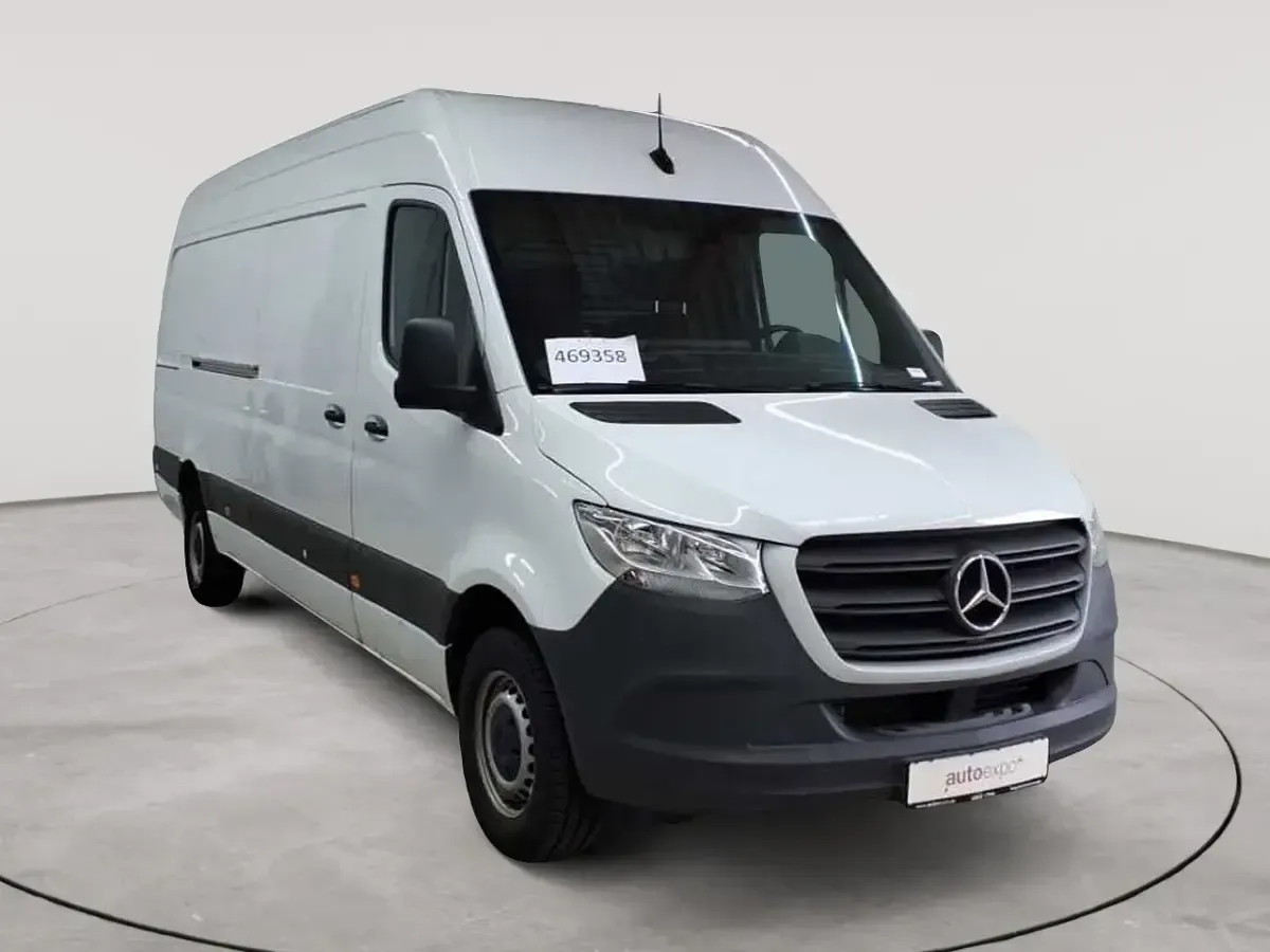 Gebraucht Mercedes Sprinter 170 PS (125 kW) 2024 Van