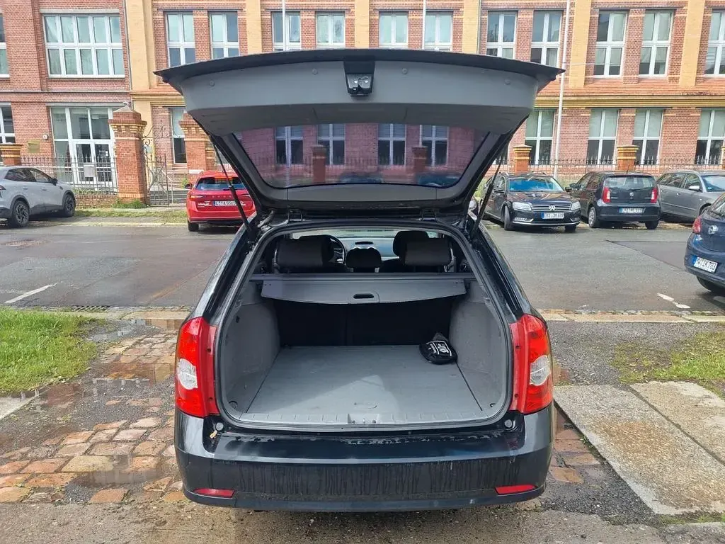 Gebraucht Chevrolet Nubira SX 109 PS (80 kW) 2011 Schwarz Kombi