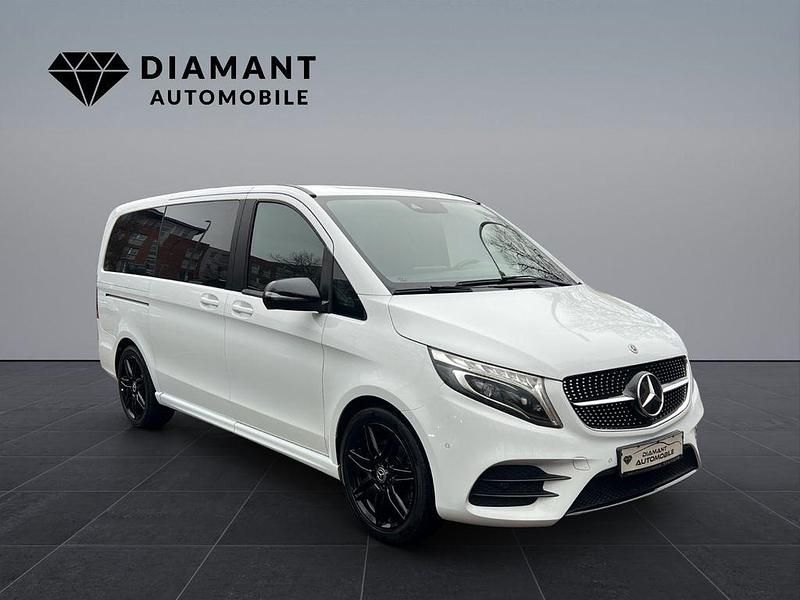 Weiß Gebraucht 2021 Mercedes V300 AMG Van / Kleinbus | 42.990 € (Superpreis) - Bild 1/4