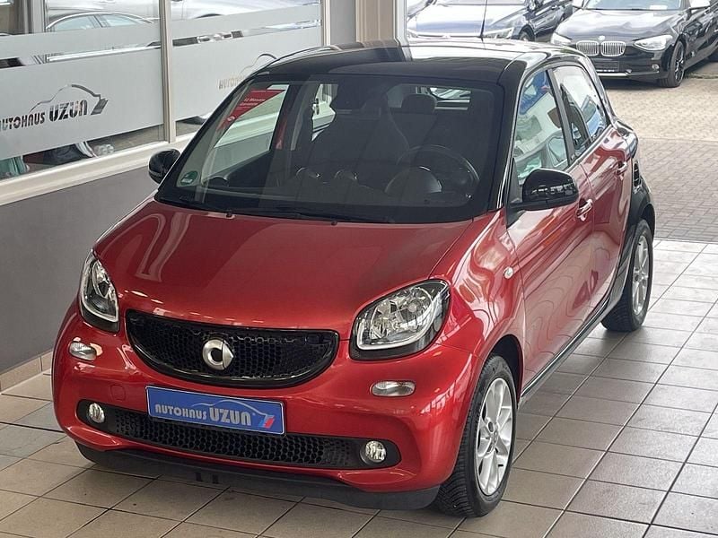 Gebraucht Smart ForFour Passion 71 PS (52 kW) 2016 Rot Kleinwagen