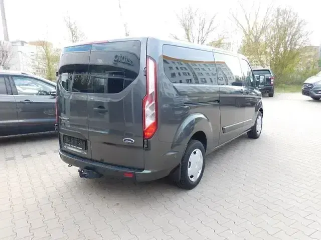 Używany Ford Transit Trend 131 KM (96 kW) 2020 Szary Kombi
