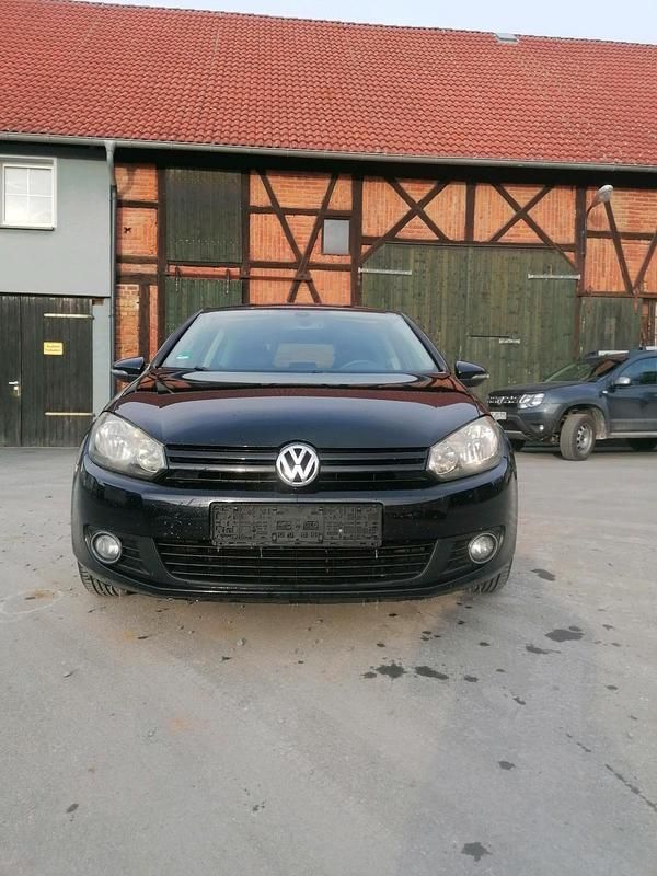 Gebraucht VW Golf VI 80 PS (58 kW) 2009 Schwarz Kleinwagen