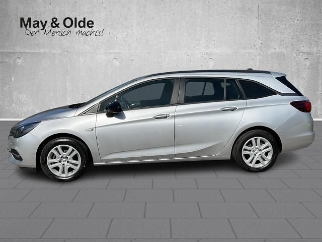 Używany Opel Astra 131 KM (96 kW) 2021 Srebrny Kombi