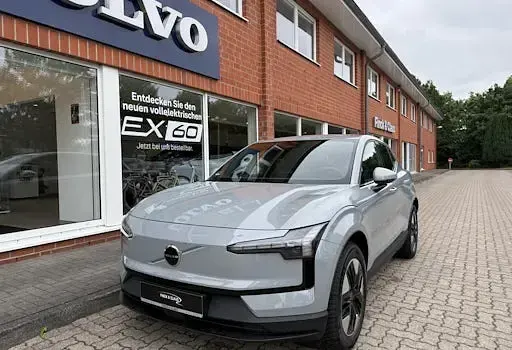Gebraucht Volvo EX30 Core 200 kW (272 PS) 2025 Vapour grey SUV