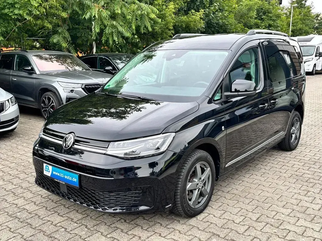 Gebraucht VW Caddy Style 122 PS (89 kW) 2024 Deep black Van / Kleinbus