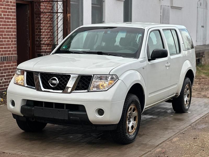 Gebraucht Nissan Pathfinder 171 PS (125 kW) 2007 Weiß SUV