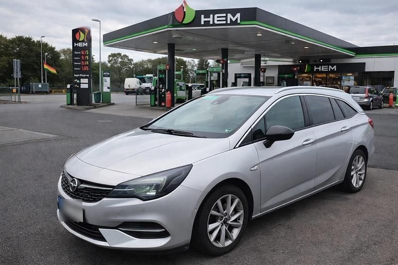 Gebraucht Opel Astra 130 PS (95 kW) 2022 Grau Kombi