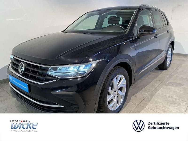 Schwarz Gebraucht 2021 VW Tiguan Life SUV | 23.880 € (Guter Preis) - Bild 1/4