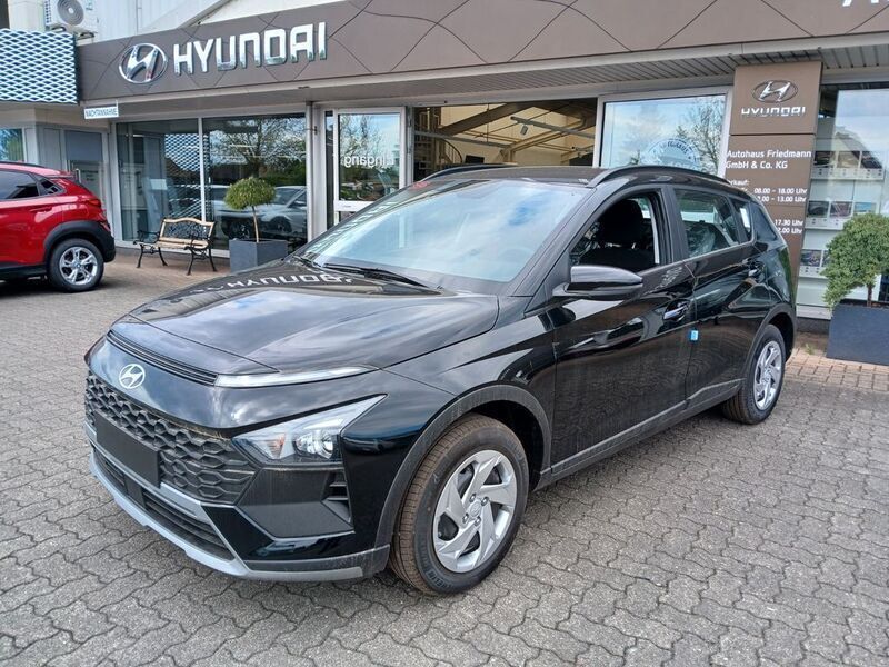 Schwarz Neu 2024 Hyundai Bayon Select SUV | 19.600 € (Superpreis) - Bild 1/4