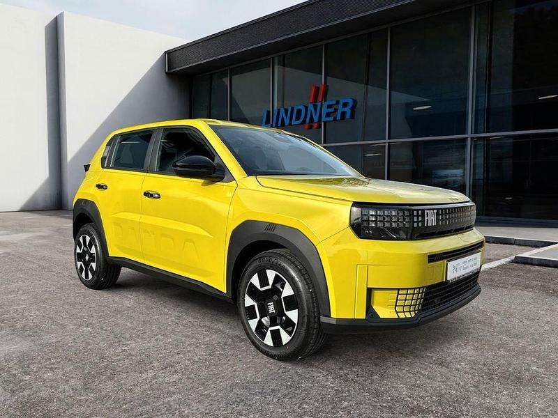 Neu Fiat Grande Panda Icon 110 PS (80 kW) 2026 Rot Kleinwagen