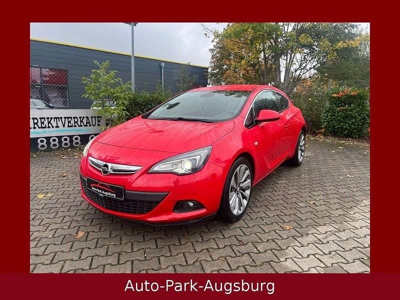 Rot Gebraucht 2012 Opel Astra GTC Innovation Coupé | 5.980 € (Guter Preis) - Bild 1/4