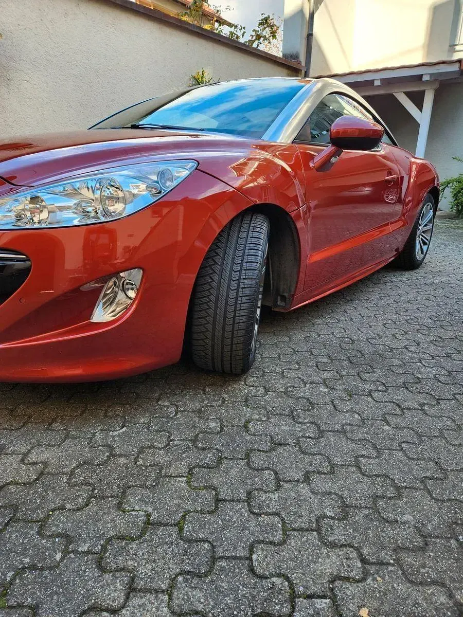 Gebraucht Peugeot RCZ 156 PS (114 kW) 2010 Rot Coupé