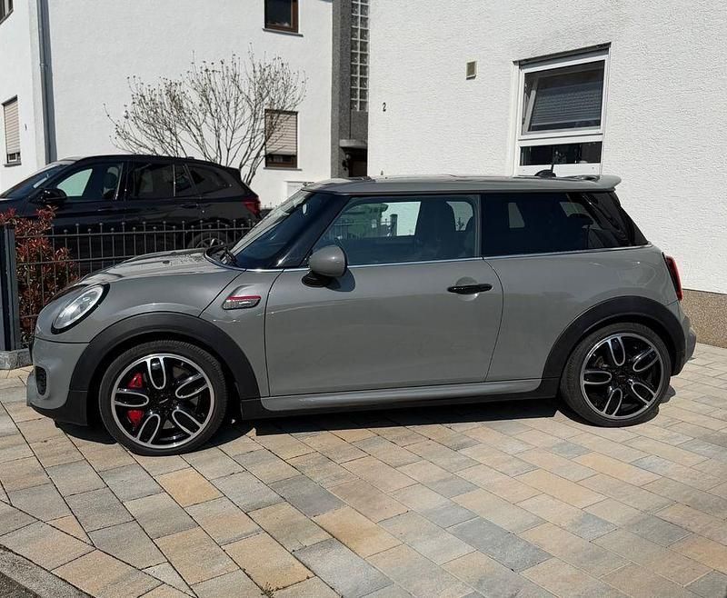 Gebraucht Mini John Cooper Works 231 PS (169 kW) 2017 Grau Kleinwagen