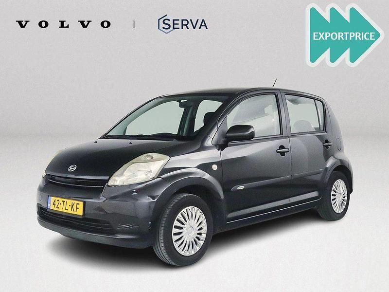 Schwarz Gebraucht 2006 Daihatsu Sirion Kleinwagen | 650 € (Fairer Preis) - Bild 1/4