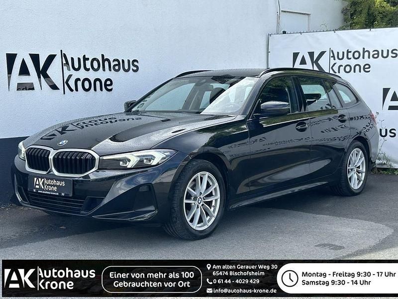 Schwarz Gebraucht 2022 BMW 320 Limousine | 26.280 € (Guter Preis) - Bild 1/4