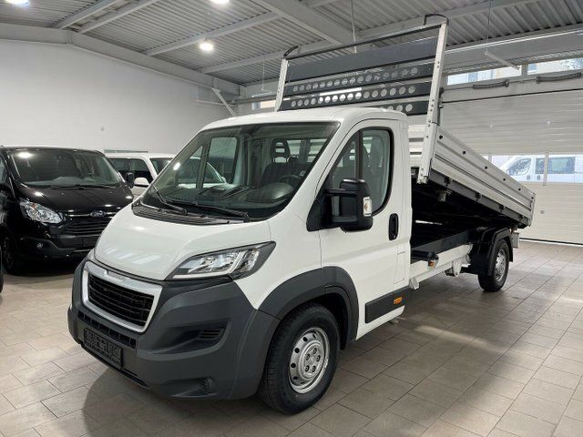 Weiß Gebraucht 2016 Peugeot Boxer Van | 28.990 € - Bild 1/4